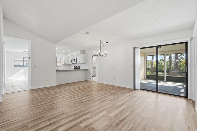 100 WESTBURY LANE, Palm Coast, FL 32164