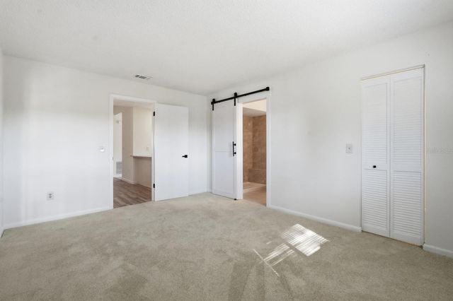 100 WESTBURY LANE, Palm Coast, FL 32164