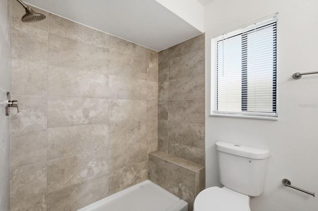 100 WESTBURY LANE, Palm Coast, FL 32164