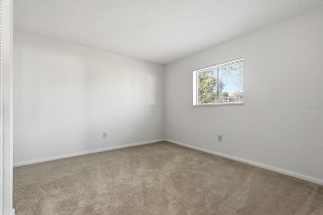 100 WESTBURY LANE, Palm Coast, FL 32164