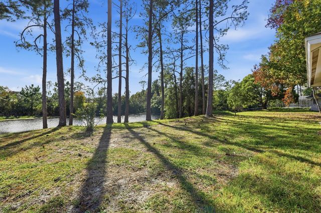 100 WESTBURY LANE, Palm Coast, FL 32164