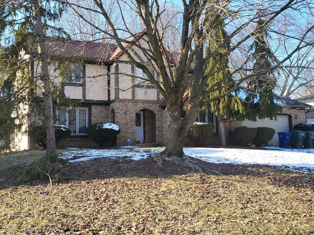 2069 Walnut Hill Park Drive, Columbus, OH 43232