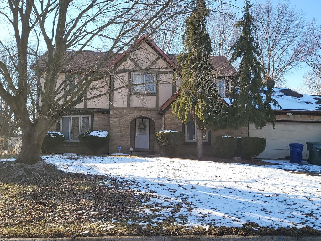 2069 Walnut Hill Park Drive, Columbus, OH 43232