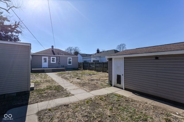 2062 Calhoun Street, Indianapolis, IN 46203