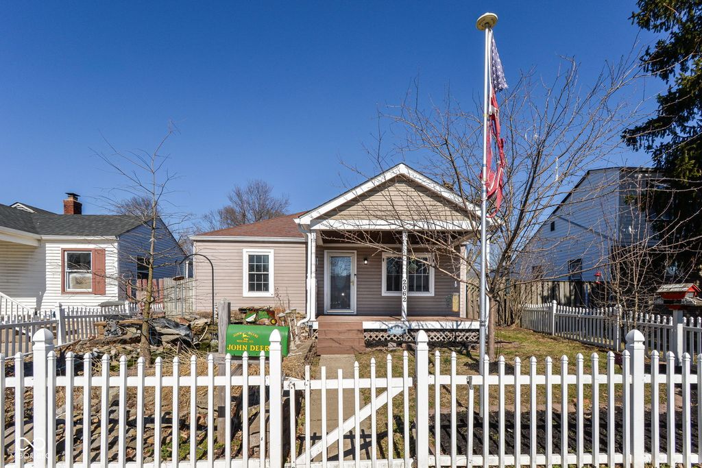 2062 Calhoun Street, Indianapolis, IN 46203