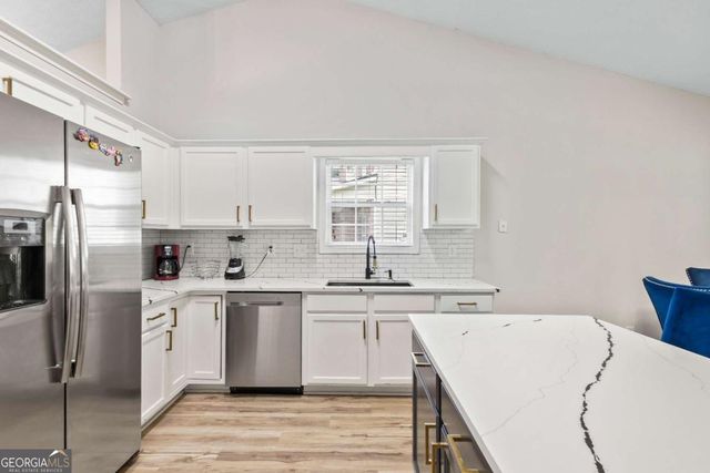 1408 Dulwich ct, Lawrenceville, GA 30043