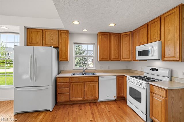 4558 Hearthstone Way, Medina, OH 44256