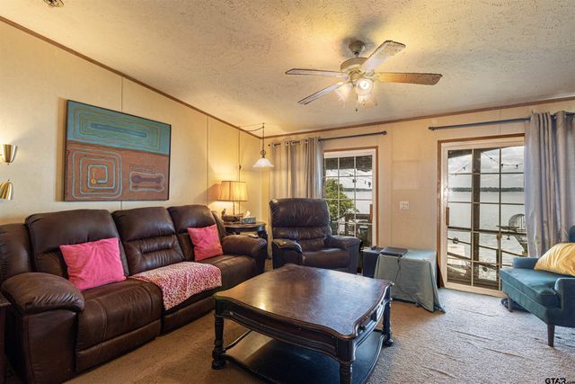 489 Martha St, Bullard, TX 75757