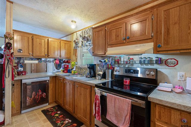 489 Martha St, Bullard, TX 75757