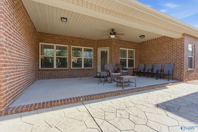 14389 NW Water Stream Drive, Harvest, AL 35749