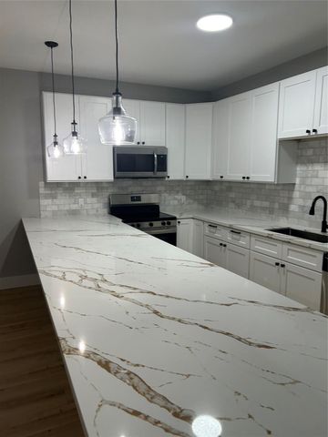 9914 Fillmore B, Houston, TX 77029