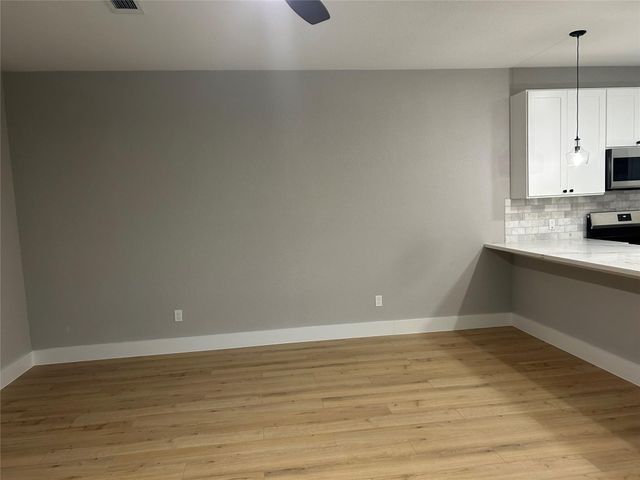 9914 Fillmore B, Houston, TX 77029