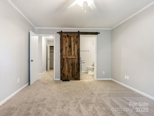 5917 Quail Hollow Road A, Charlotte, NC 28210