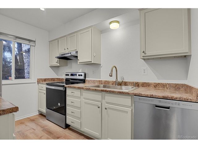 3855 S Monaco St 164, Denver, CO 80237