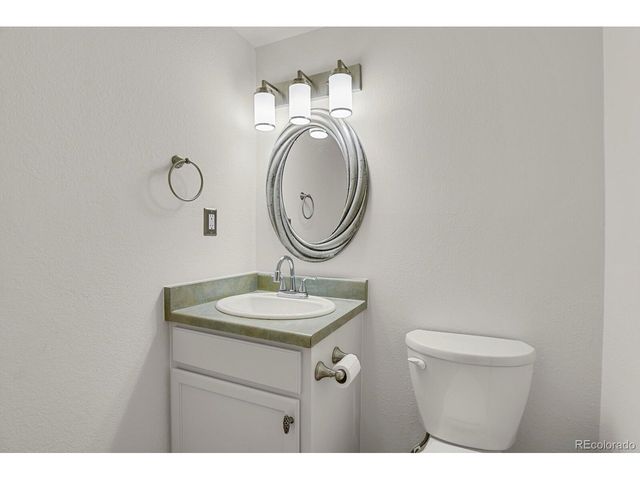 3855 S Monaco St 164, Denver, CO 80237