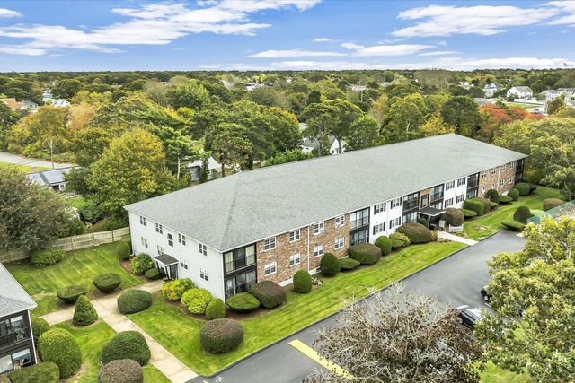 12 Candlewood Lane APT 2-6, Dennis Port, MA 02639