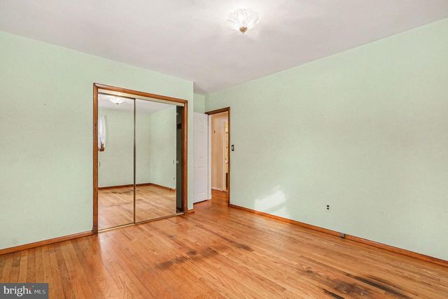 12517 REGWOOD RD, Hydes, MD 21082