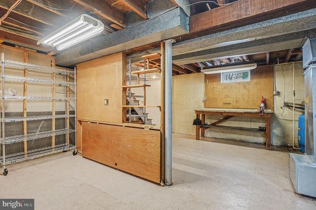 12517 REGWOOD RD, Hydes, MD 21082