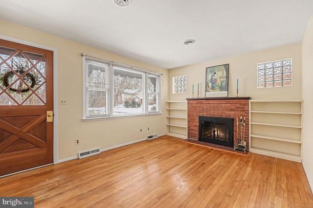 12517 REGWOOD RD, Hydes, MD 21082