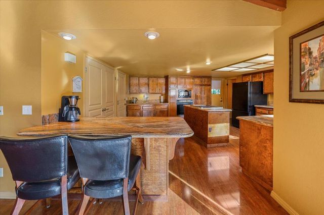 13937 Sun Forest Dr, Penn Valley, CA 95946