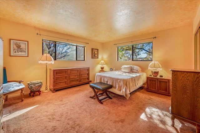 13937 Sun Forest Dr, Penn Valley, CA 95946
