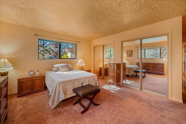 13937 Sun Forest Dr, Penn Valley, CA 95946