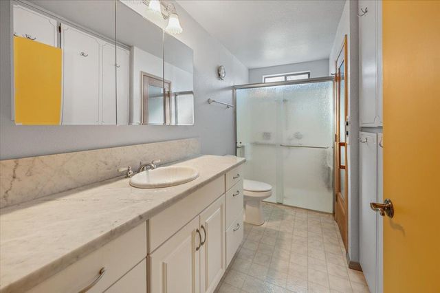 13937 Sun Forest Dr, Penn Valley, CA 95946