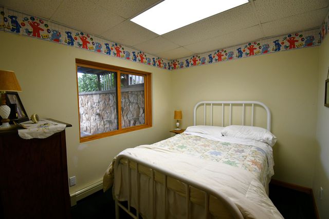 5939 Barnard Road, Charlevoix, MI 49720