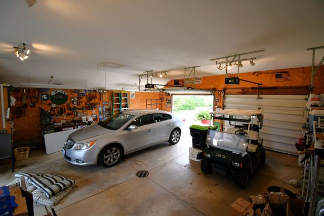 5939 Barnard Road, Charlevoix, MI 49720