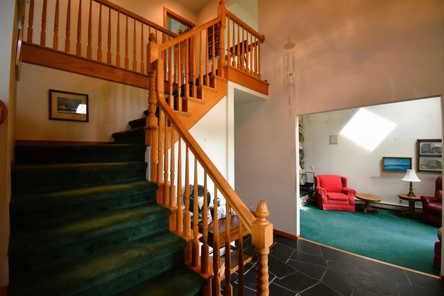 5939 Barnard Road, Charlevoix, MI 49720