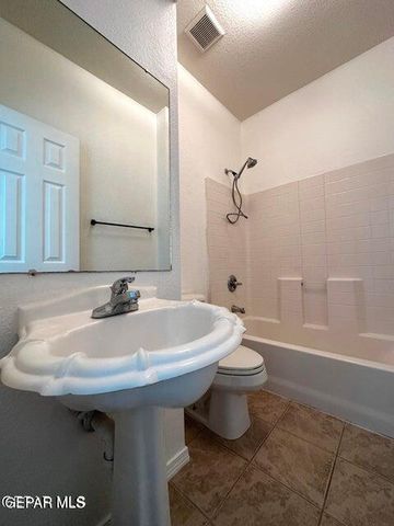 5905 Cielo De Oro Place A, El Paso, TX 79924