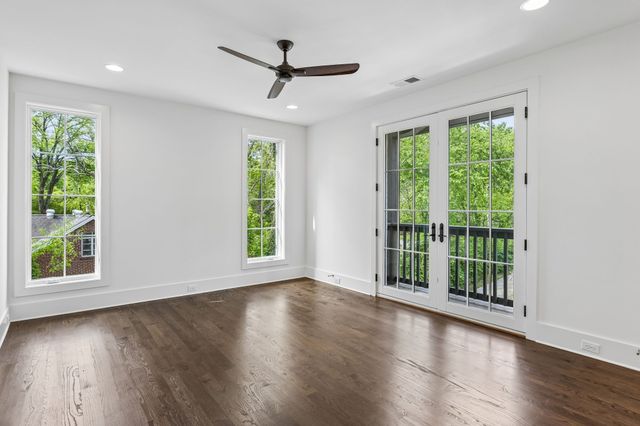 438 Lynnwood Blvd, Nashville, TN 37205