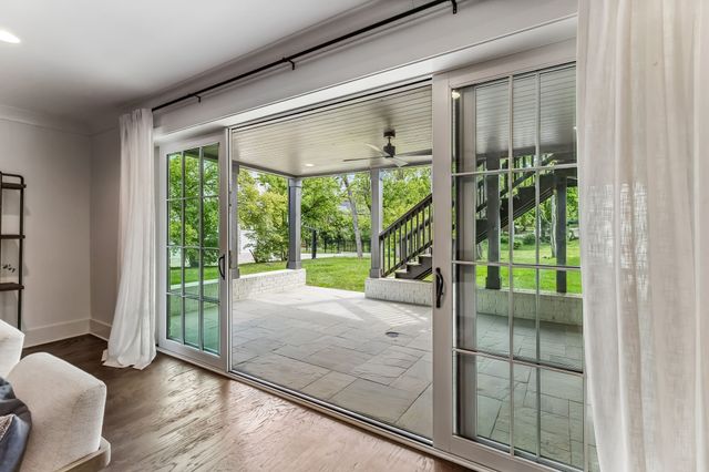 438 Lynnwood Blvd, Nashville, TN 37205