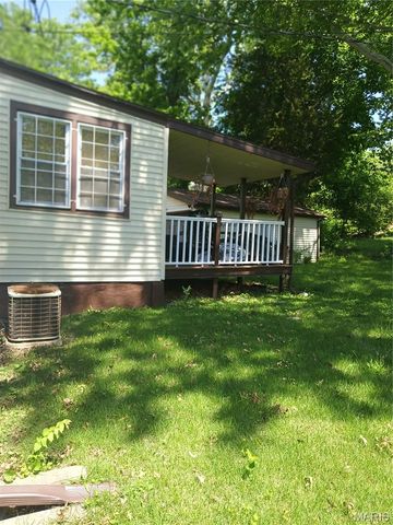2036 Raft Drive, Hanley Hills, MO 63133