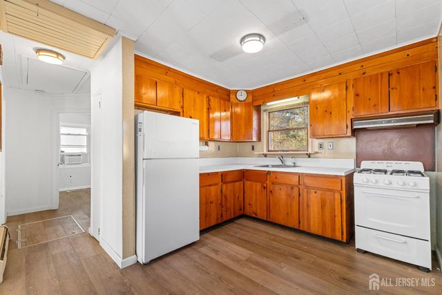 1283 Englishtown Road, Old Bridge, NJ 08857