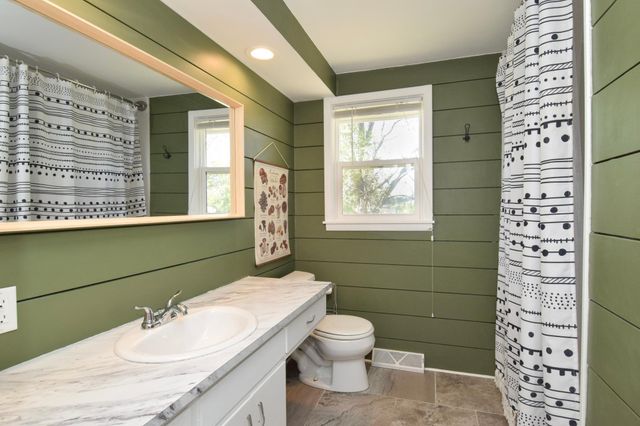 223 Heritage Boulevard NW, Isanti, MN 55040