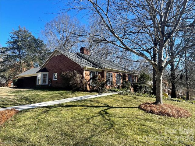 754 Charter Place, Charlotte, NC 28211