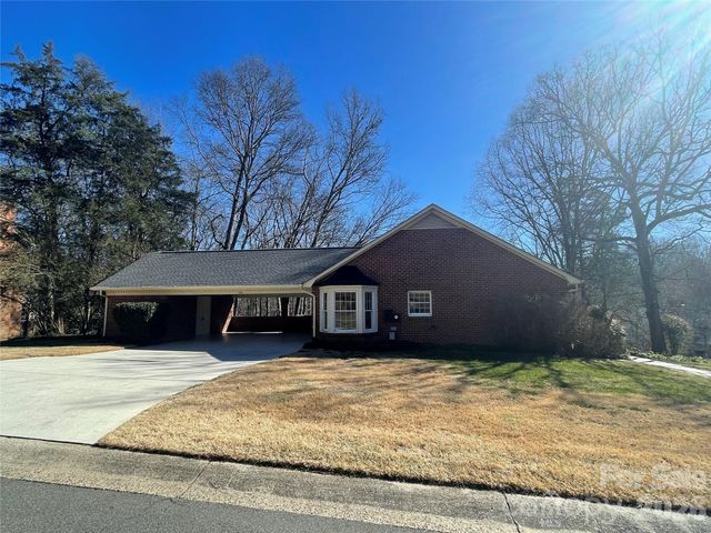 754 Charter Place, Charlotte, NC 28211