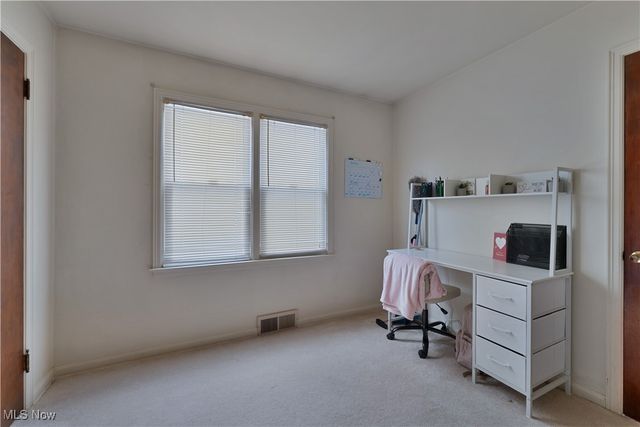 119 S Beverly Avenue, Austintown, OH 44515