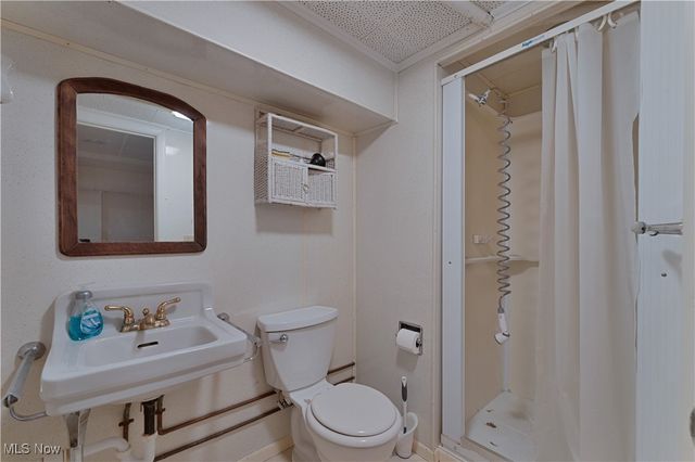 119 S Beverly Avenue, Austintown, OH 44515