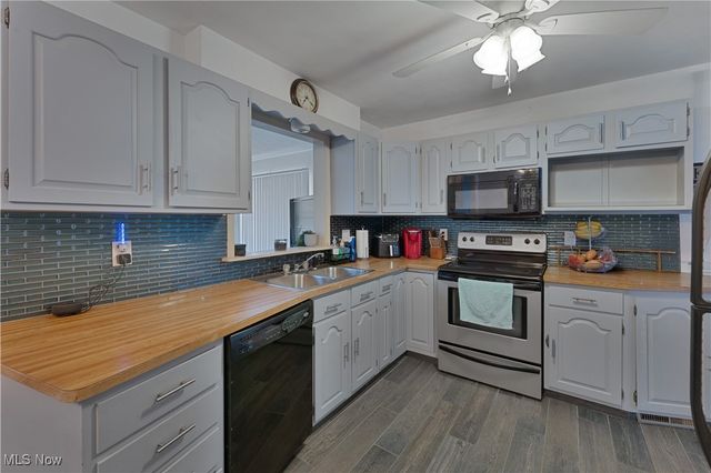 119 S Beverly Avenue, Austintown, OH 44515