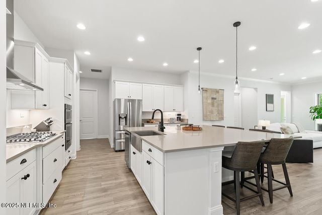 450 TORTOLA Way, St. Johns, FL 32259