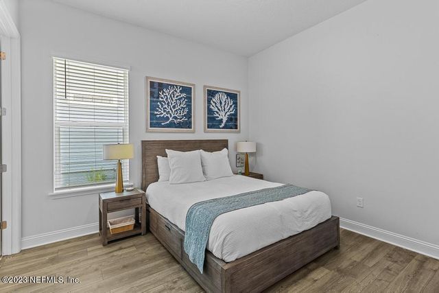 450 TORTOLA Way, St. Johns, FL 32259