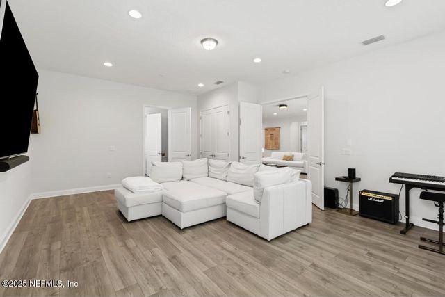 450 TORTOLA Way, St. Johns, FL 32259