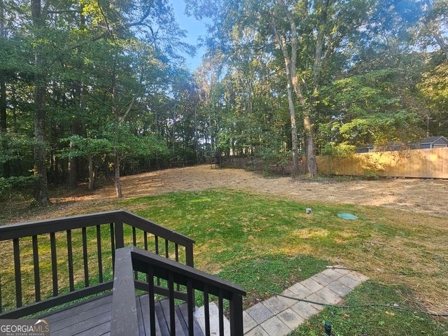 150 Park Timbers Drive, Sharpsburg, GA 30277