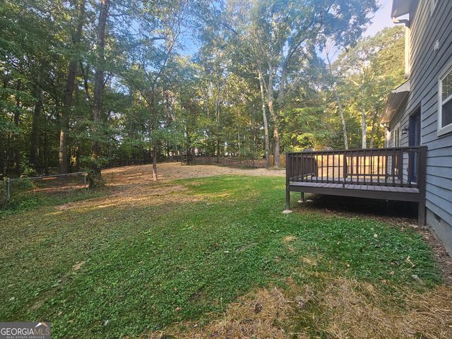 150 Park Timbers Drive, Sharpsburg, GA 30277