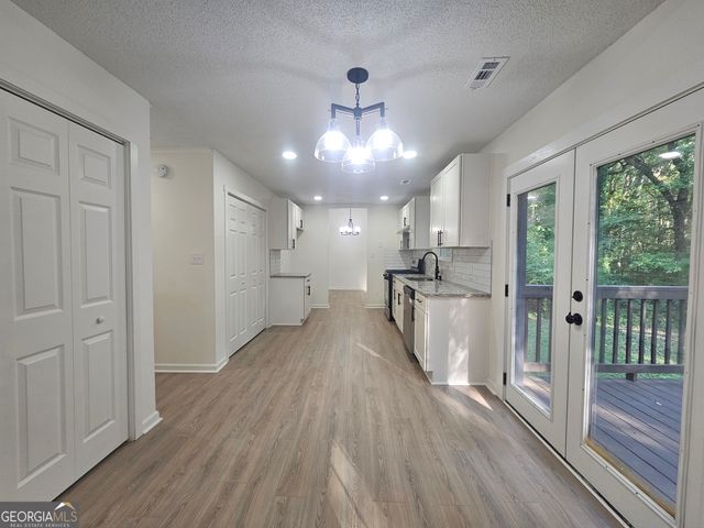 150 Park Timbers Drive, Sharpsburg, GA 30277