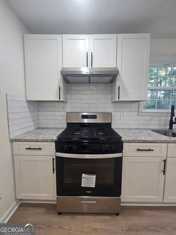 150 Park Timbers Drive, Sharpsburg, GA 30277