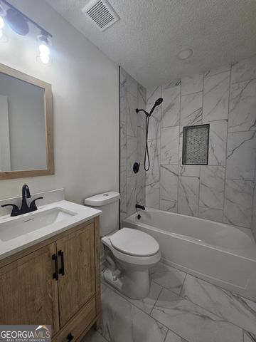 150 Park Timbers Drive, Sharpsburg, GA 30277