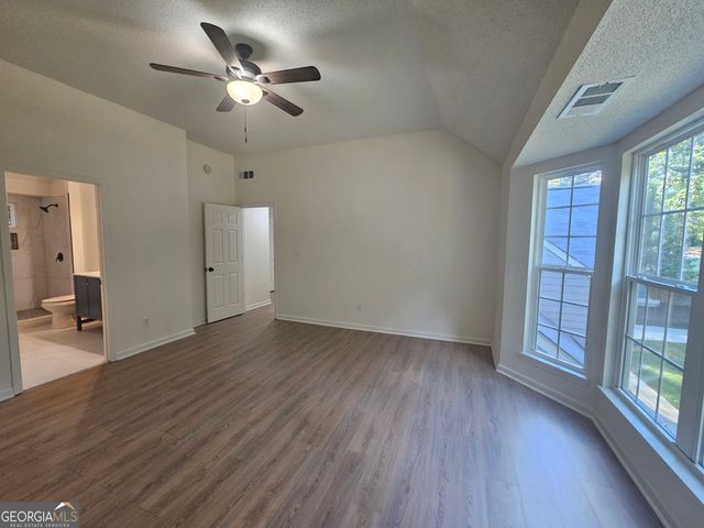 150 Park Timbers Drive, Sharpsburg, GA 30277